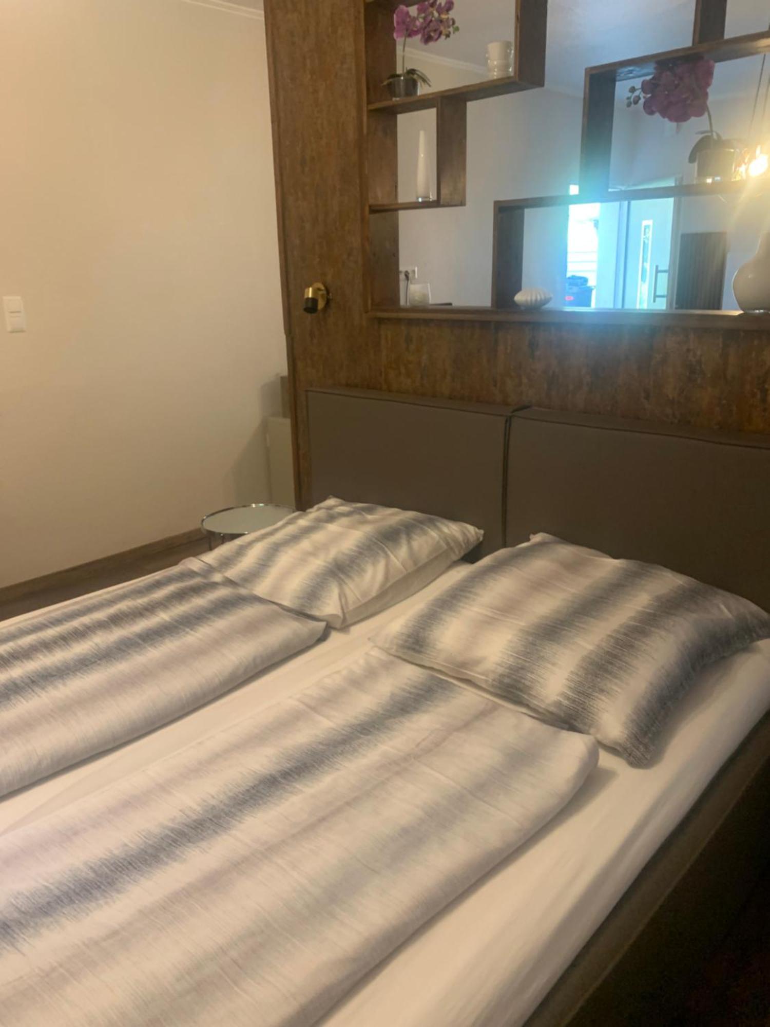 Joel Living Hotel Langenhagen  Kültér fotó
